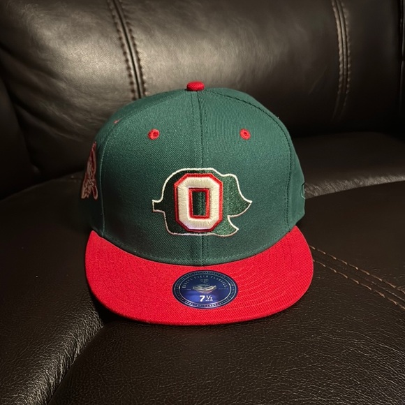 OAKLAND OAKS EFF DNA EBBETS FIELD GREEN RED FITTED HAT SZ 7 1/2 MENS NEW - Picture 1 of 10